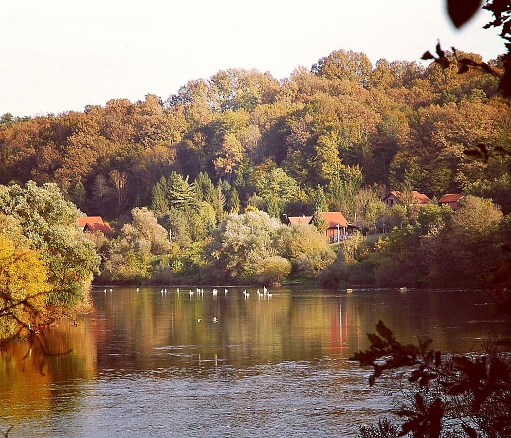 Zagreb, Kuca Za Odmor Swan River Holiday House Lasinja Экстерьер фото